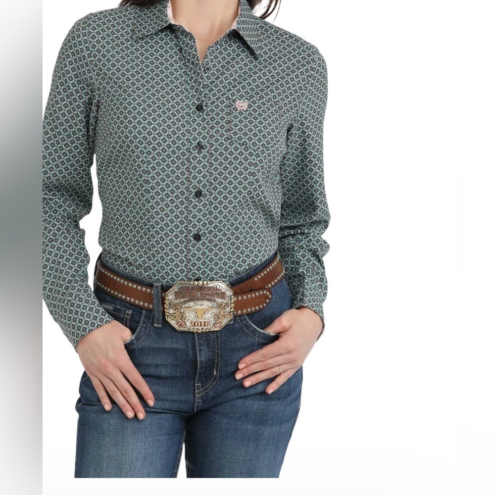 Cinch Ladies Geometric Grey & Teal Button Down Shirt